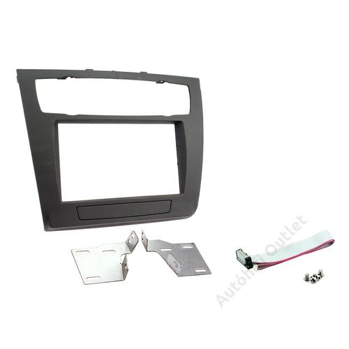 BMW 1 (E81-88) 2 DIN AUTÓRÁDIÓ BESZERELŐ KERET (CT23BM05)